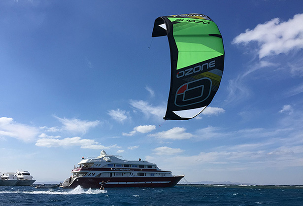 Kitesurf and diving safari onboard in the Red Sea 